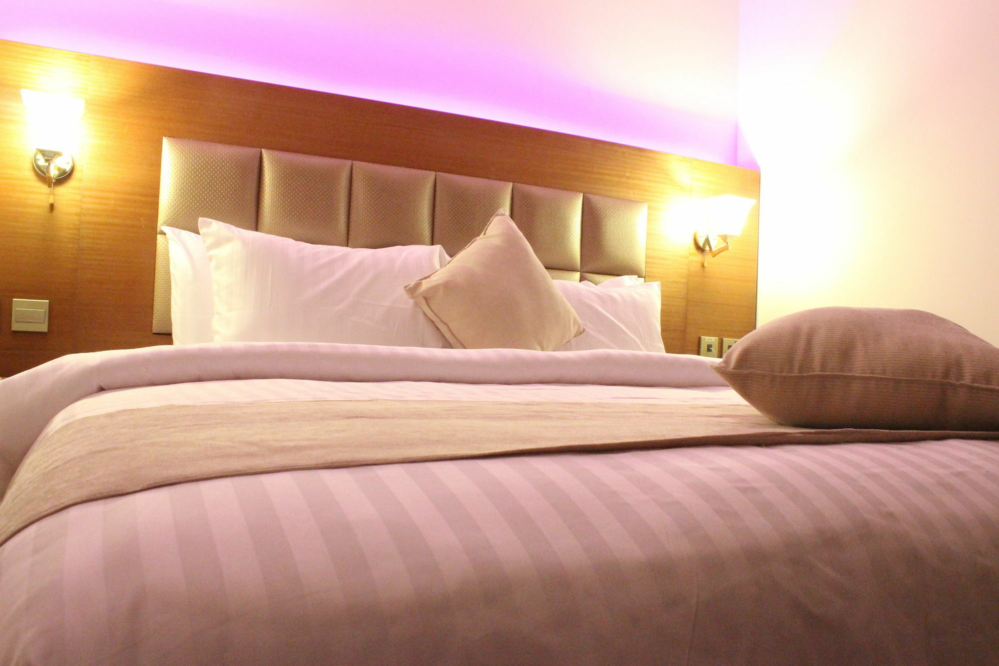 Sama Hotel 3*